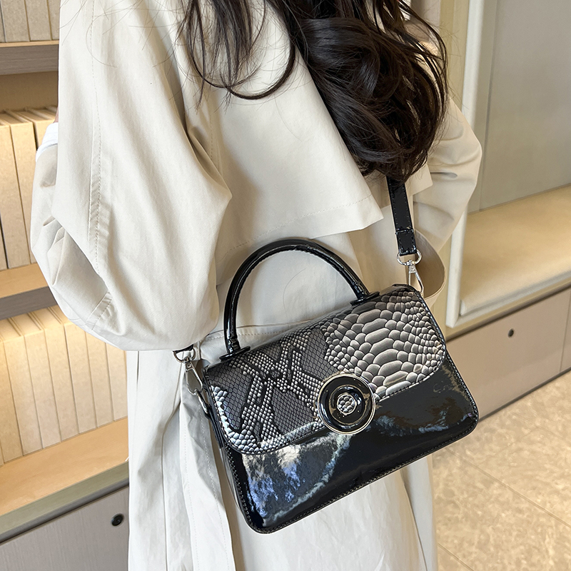 Mini Small Square Bag Luxury P – обзор и цена Top Handle Patent Bag