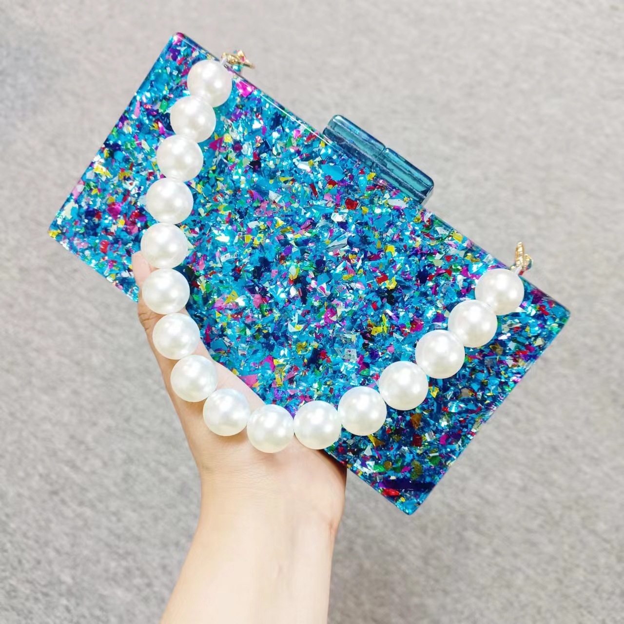 Luxury Acrylic Beaded Clutch B – обзор и цена Luxury Bags Green