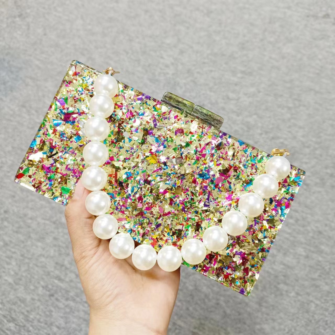 Luxury Acrylic Beaded Clutch B – обзор и цена Luxury Bags Green