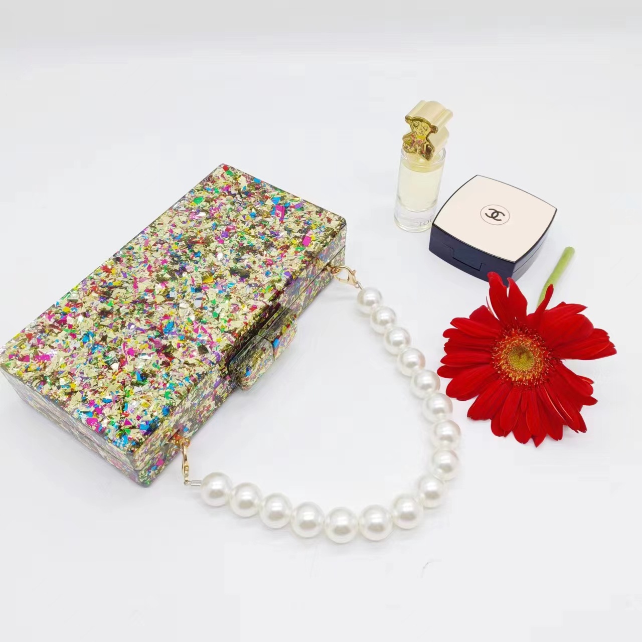 Luxury Acrylic Beaded Clutch B – обзор и цена Luxury Bags Green
