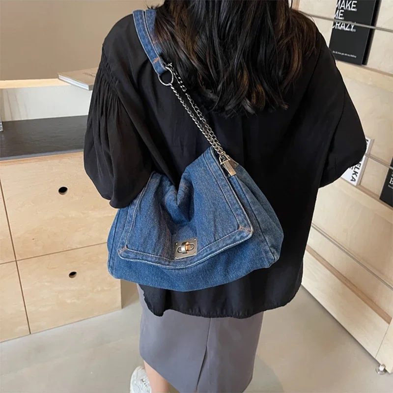 Retro Distressed Washed Denim  – обзор и цена Saddle Bag Distressed