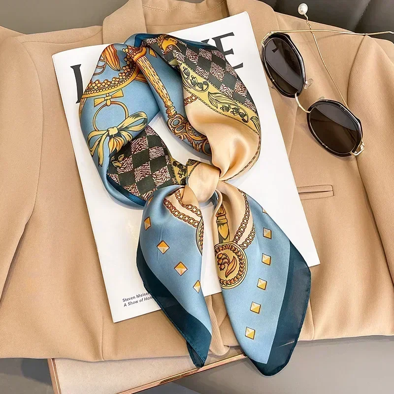 Luxury Design Print Silk Squar – обзор и цена Luxury Bags Office