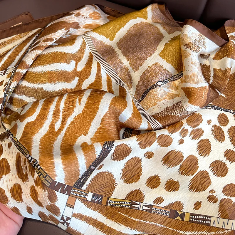 Square Silk Scarf Luxury Leopa – обзор и цена Luxury Bags Office