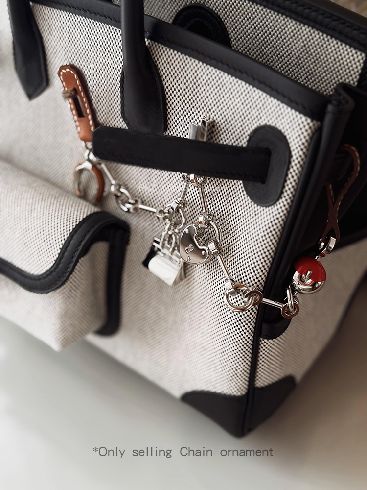 Luxury Metal Spliced Calfskin  – обзор и цена Luxury Bags With Silver Hardware