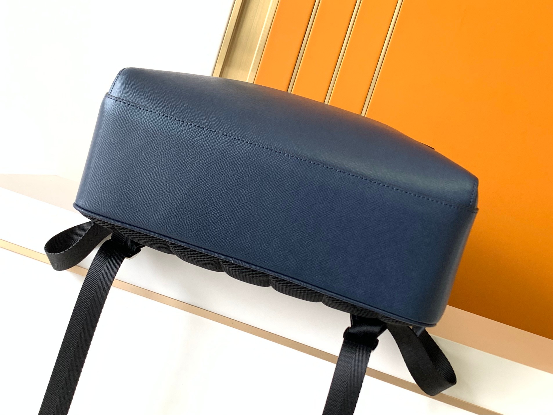 Bag  Classic Elegant Top-Grain – обзор и цена Genuine Leather Backpack