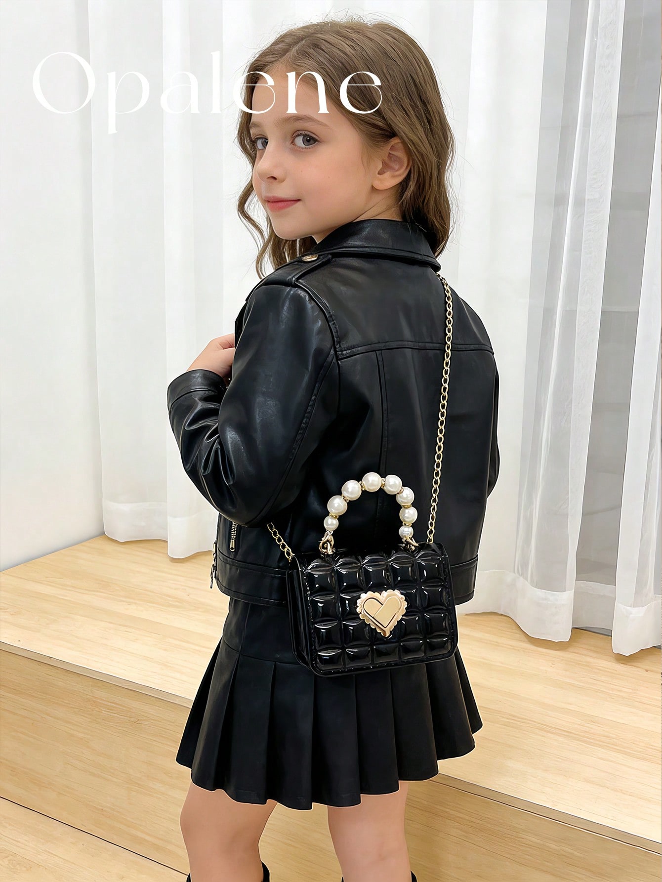 Mini Faux Pearl Embellished Qu – обзор и цена Top Handle Patent Bag