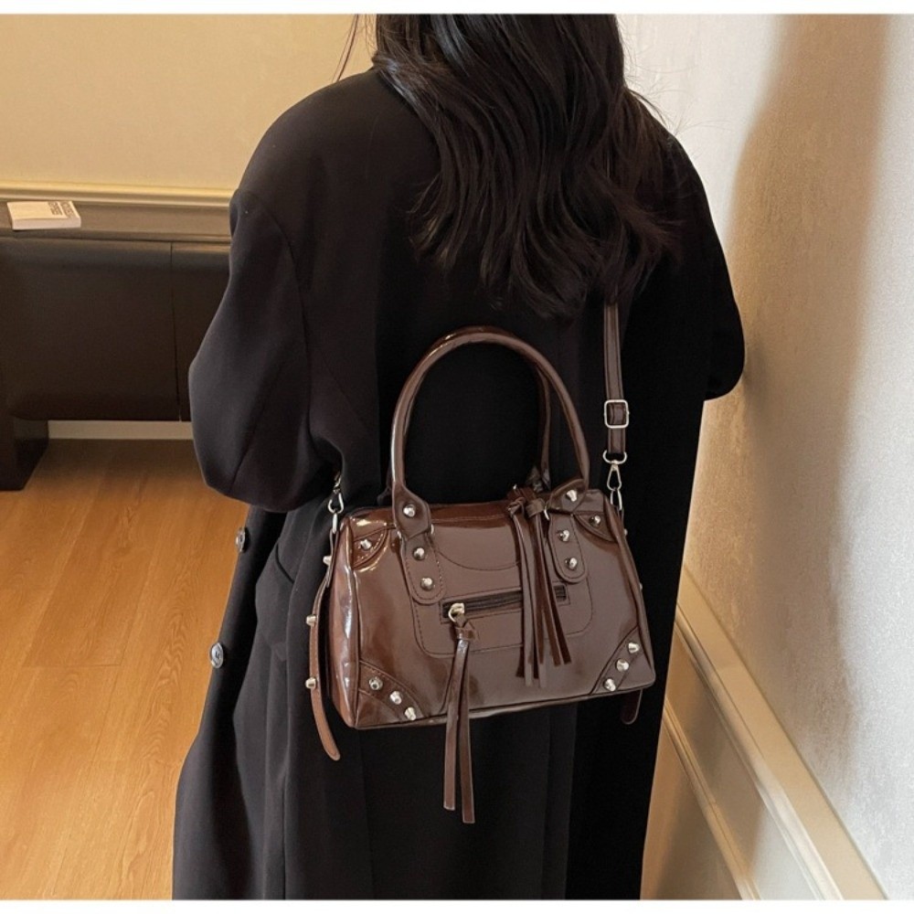 Fashion Rivets Pillow Bag Larg – обзор и цена Top Handle Patent Bag