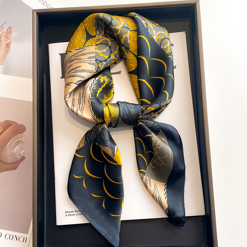 New Luxury Horse Pattern Silk  – обзор и цена Luxury Bags Office