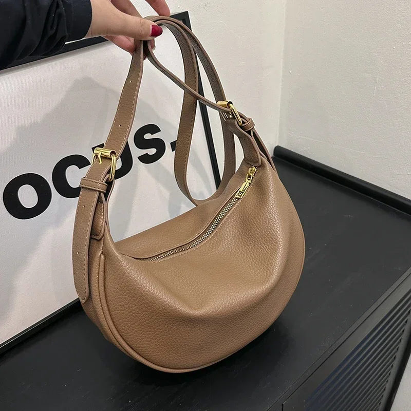 Fashion Solid PU Hobos Shoulde – обзор и цена Luxury Bags On Sales